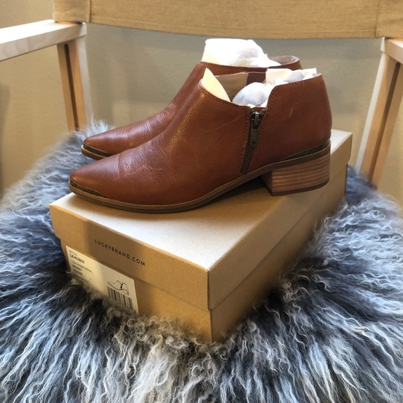 Lucky Brand Koben Bootie 8.5 - Picture 1 of 5